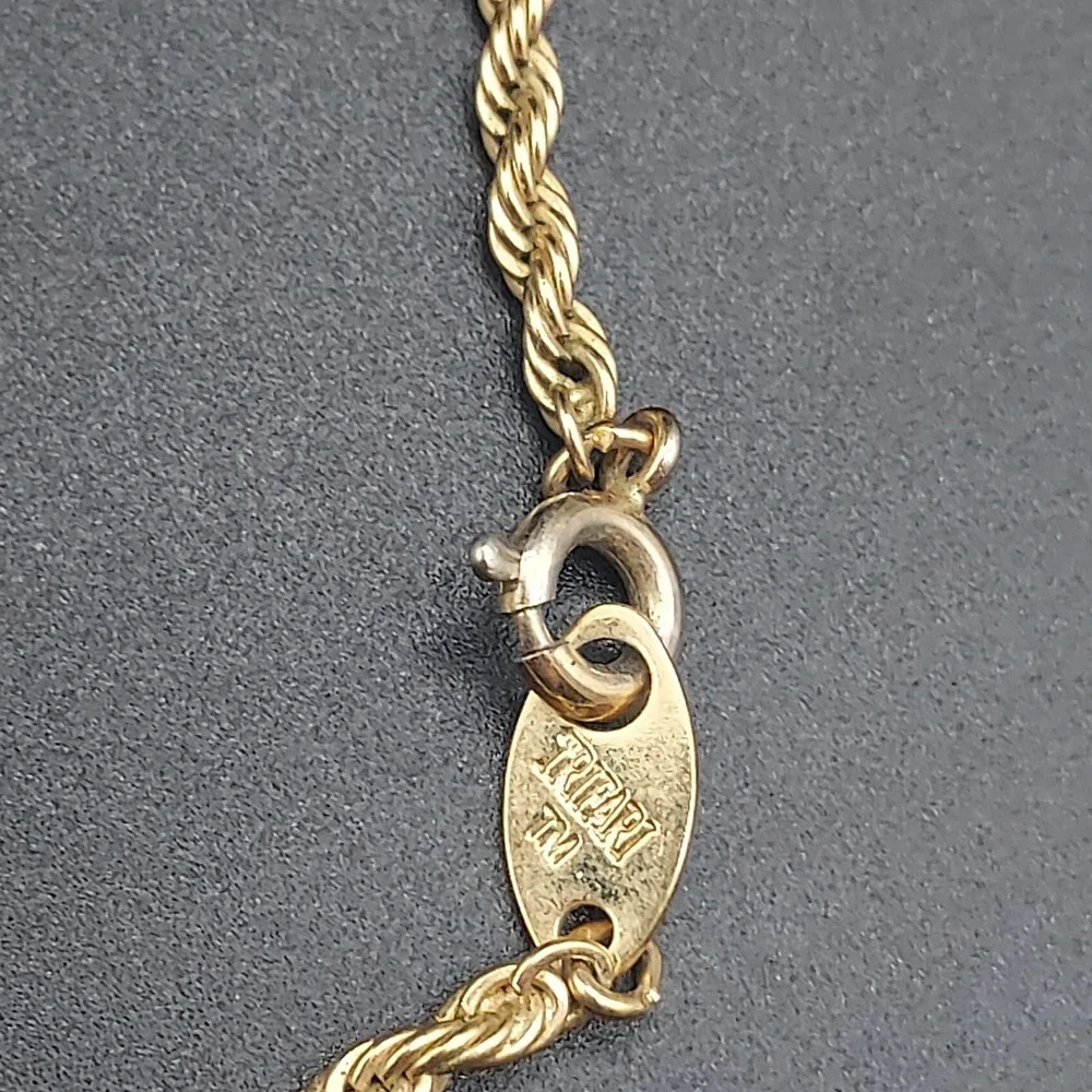 Vintage Trifari Gold Twisted‎ Chain Necklace Costume Jewelry